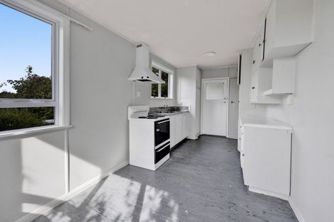 Photo of property in 40 Banks Street, Marfell, New Plymouth, 4310