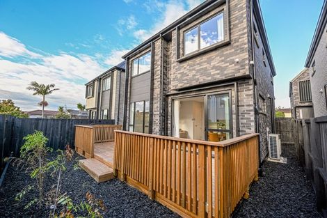 Photo of property in 151 Prince Regent Drive, Farm Cove, Auckland, 2012