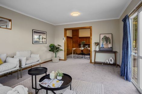 Photo of property in 94 Rattray Street, Riccarton, Christchurch, 8041