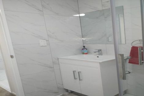 Photo of property in 91 Kamara Road, Glen Eden, Auckland, 0602