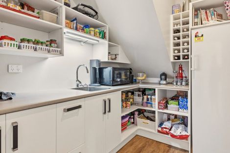 Photo of property in 11 Kissling Terrace, Pyes Pa, Tauranga, 3112