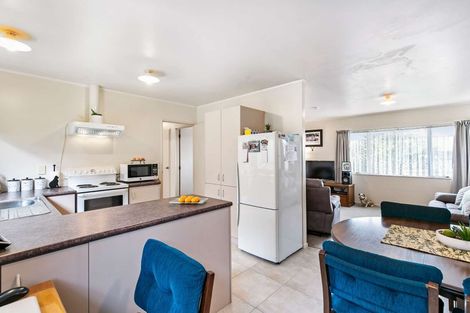 Photo of property in 2 Solea Road, Sunnyvale, Auckland, 0612