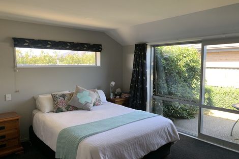 Photo of property in 9 Austen Place, Rolleston, 7614