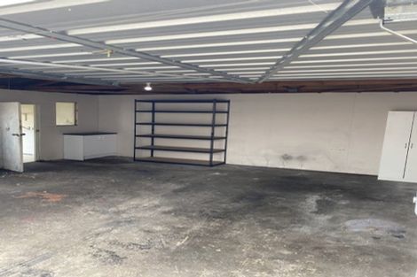 Photo of property in 16 Wynyard Street, South Dunedin, Dunedin, 9012