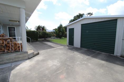 Photo of property in 44 Mangahao Road, Pahiatua, 4910