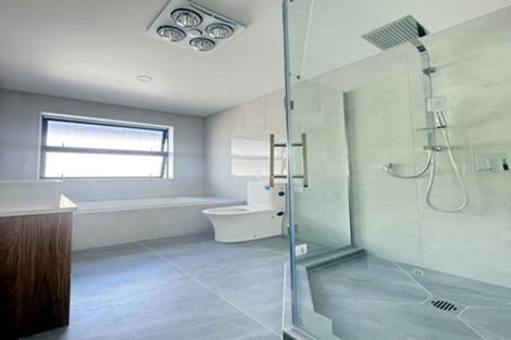 Photo of property in 23 Dianne Louise Drive, Half Moon Bay, Auckland, 2012