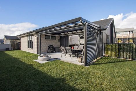 Photo of property in 6 Herring Place, Omokoroa, 3114