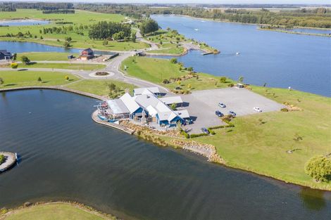 Photo of property in 199 Lake Hood Drive, Huntingdon, Ashburton, 7774