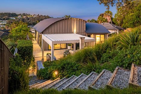 Photo of property in 18 Palm Cove, Arkles Bay, Whangaparaoa, 0932