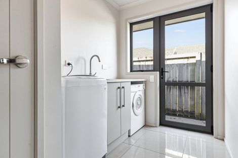 Photo of property in 50 Cumberland Drive, Flagstaff, Hamilton, 3210