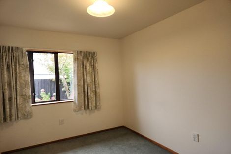 Photo of property in 2/15 Suva Street, Upper Riccarton, Christchurch, 8041