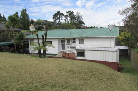 Photo of property in 19a Atkinson Road, Titirangi, Auckland, 0604