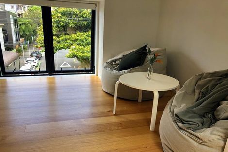 Photo of property in 108 Aro Street, Aro Valley, Wellington, 6021