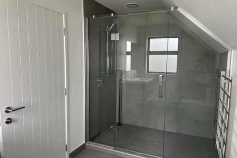 Photo of property in 19b Holland Avenue, Point England, Auckland, 1072