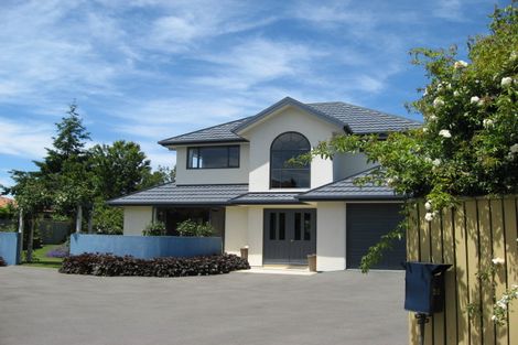 Photo of property in 35 Huntingdon Place, Avonhead, Christchurch, 8042