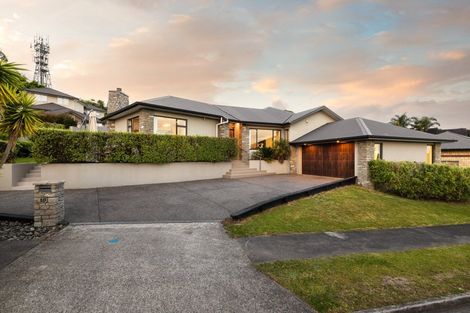 Photo of property in 10 The Dales, Dinsdale, Hamilton, 3204