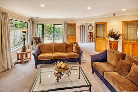 Photo of property in 7 Massey Avenue, Woburn, Lower Hutt, 5010