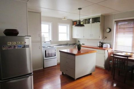 Photo of property in 7 Chard Street, Westown, New Plymouth, 4310