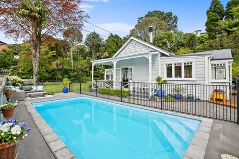 Photo of property in 24a Bracken Street, New Plymouth, 4310