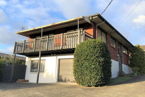 Photo of property in 1/723 Beach Road, Browns Bay, Auckland, 0630
