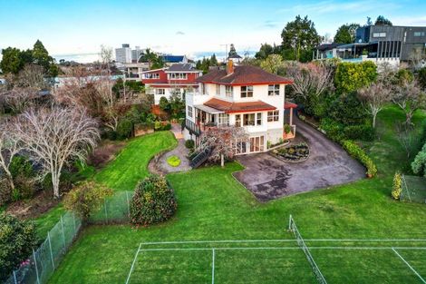 Photo of property in 148 Lake Crescent, Hamilton Lake, Hamilton, 3204