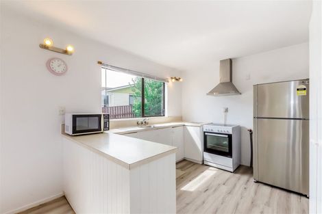 Photo of property in 14 Arnold Grove, Paraparaumu Beach, Paraparaumu, 5032