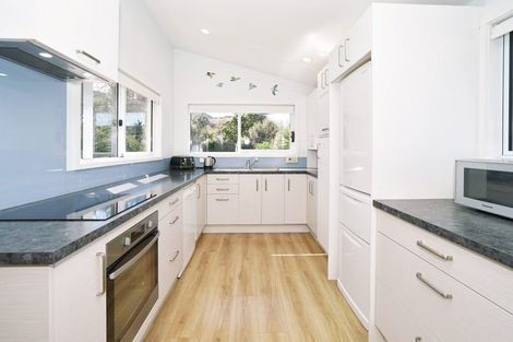 Photo of property in 98 Howell Avenue, Riverlea, Hamilton, 3216