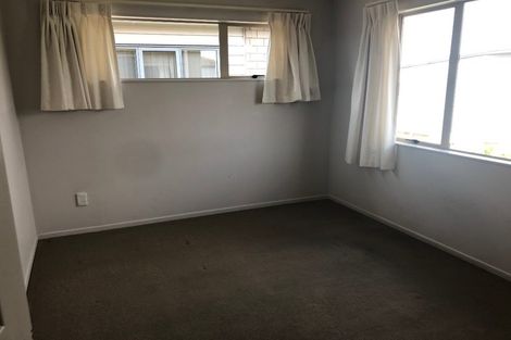 Photo of property in 13 Bushpark Place, Flat Bush, Auckland, 2016