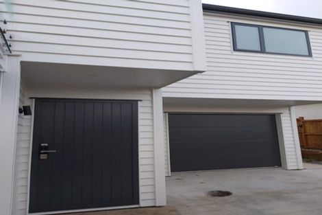 Photo of property in 9a Gossamer Drive, Pakuranga Heights, Auckland, 2010