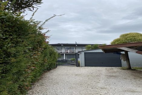 Photo of property in 19 Iwa Street, Mapua, 7005