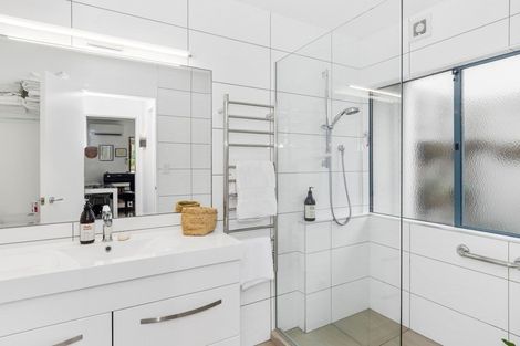 Photo of property in 4c Rita Street, Mount Maunganui, 3116