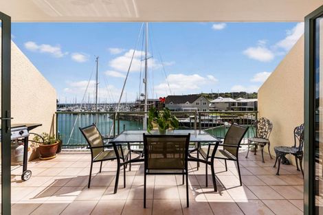 Photo of property in 14 Harbour Village Drive, Gulf Harbour, Whangaparaoa, 0930