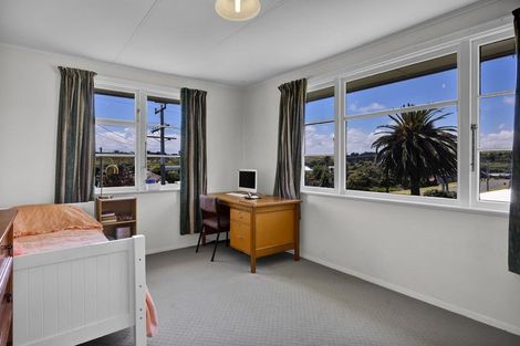 Photo of property in 15 Norfolk Street, Patea, 4520