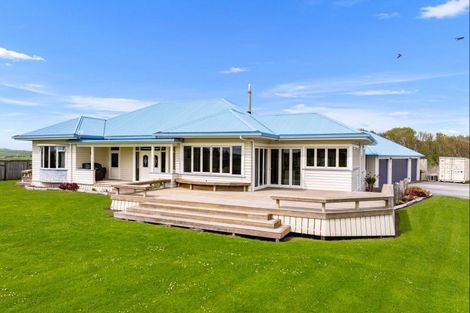 Photo of property in 100 Marohemo Road, Maungaturoto, 0583