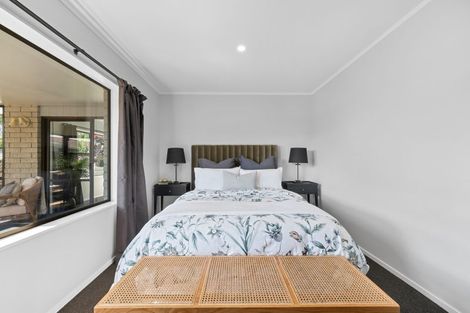 Photo of property in 9 Te Whena Place, Waitara, 4320