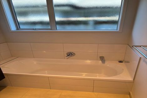 Photo of property in 70 Arion Road, Takanini, 2112