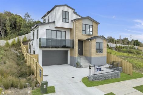 Photo of property in 19 Elevation Street, Flat Bush, Auckland, 2019