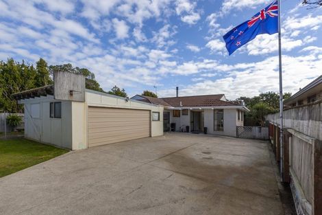 Photo of property in 11b Falla Street, Paraparaumu Beach, Paraparaumu, 5032