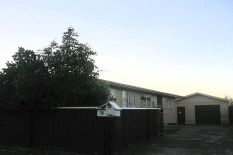 Photo of property in 28 Robinson Crescent, Westbrook, Palmerston North, 4412
