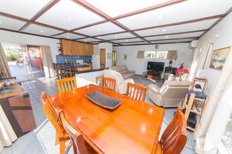 Photo of property in 114 Napier Road, Havelock North, 4130