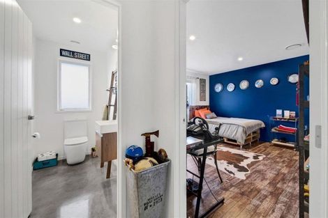 Photo of property in 2 Mercade Close, Stratford, 4332