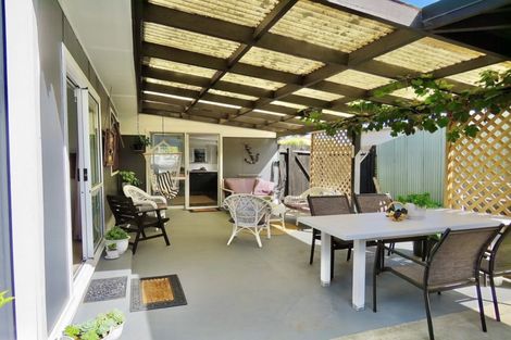 Photo of property in 5 Muapoko Street, Himatangi Beach, Foxton, 4891