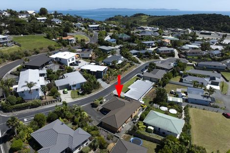 Photo of property in 4 Protea Drive, Cable Bay, 0420