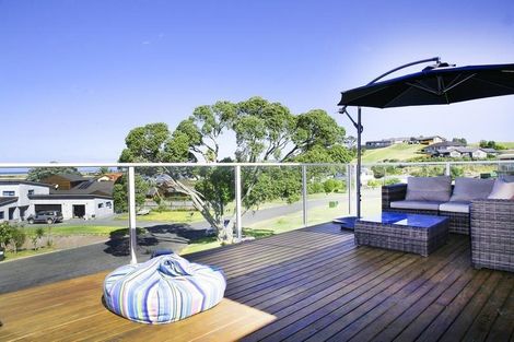 Photo of property in 21 Riverview Place, Waipu, 0582