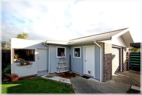 Photo of property in 12 Reeve Street, Foxton, 4814