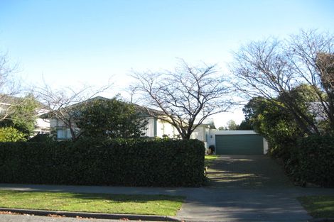 Photo of property in 108 Warren Crescent, Hillmorton, Christchurch, 8025