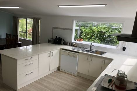 Photo of property in 78 Wirihana Road, Titirangi, Auckland, 0604