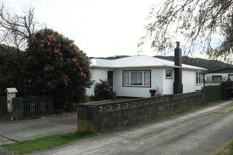 Photo of property in 12 Dunn Street, Wainuiomata, Lower Hutt, 5014