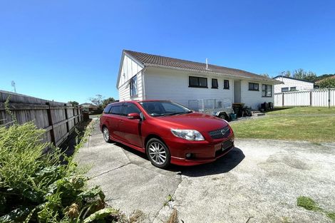 Photo of property in 13 Benygloe Place, Highland Park, Auckland, 2010