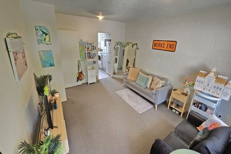 Photo of property in 4/46 School Road, Morningside, Auckland, 1021